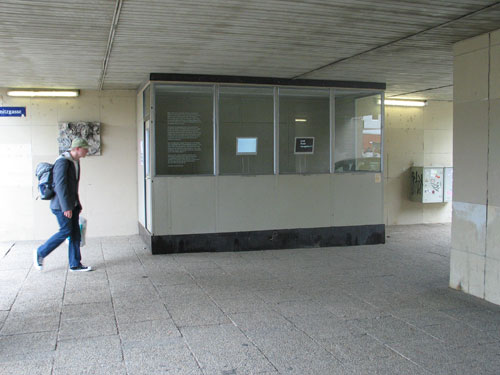 1blackandwhite-klubzwei-abwesenheit-dresden-2006