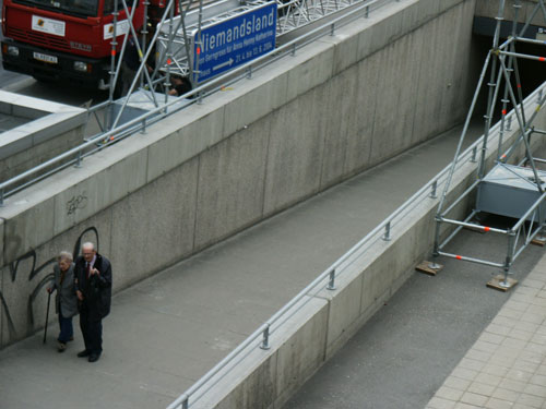 1workonpublic-klubzwei-niemandsland-2004